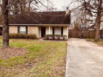 Home For Rent in Mandeville, Louisiana