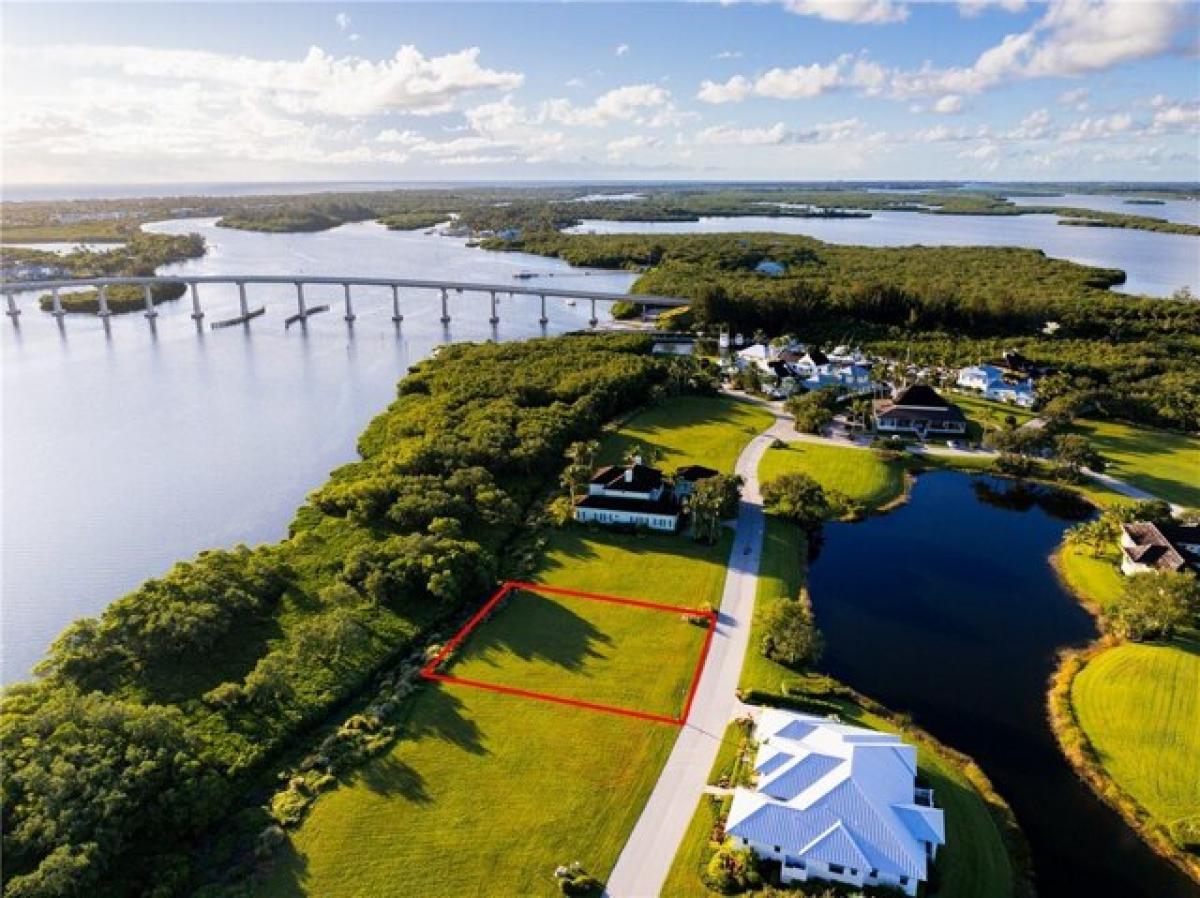 Picture of Residential Land For Sale in Vero Beach, Florida, United States