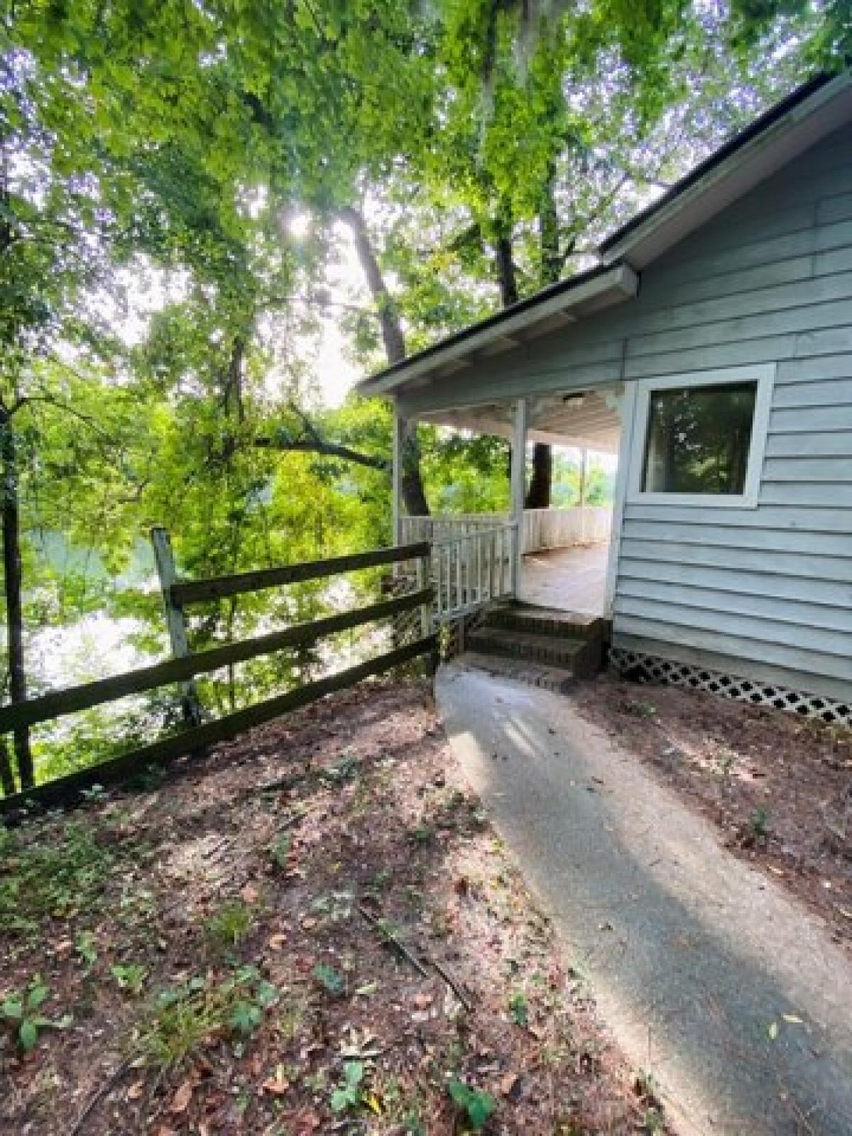 Picture of Home For Sale in Jakin, Georgia, United States