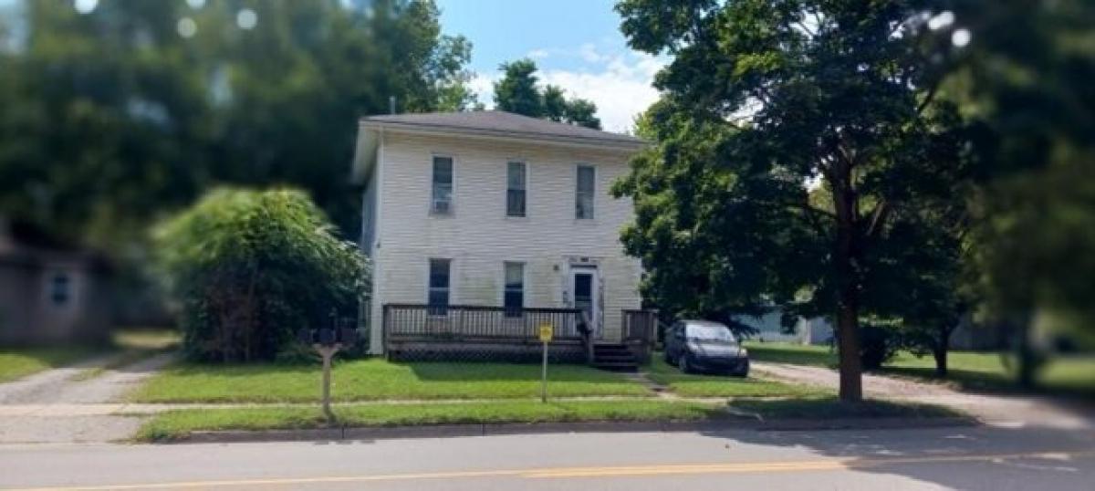 Picture of Home For Sale in Caro, Michigan, United States