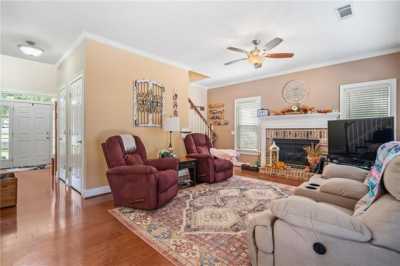 Home For Sale in Kennesaw, Georgia