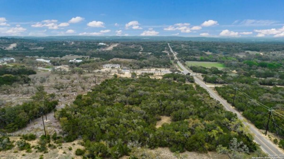 Picture of Residential Land For Sale in Bulverde, Texas, United States