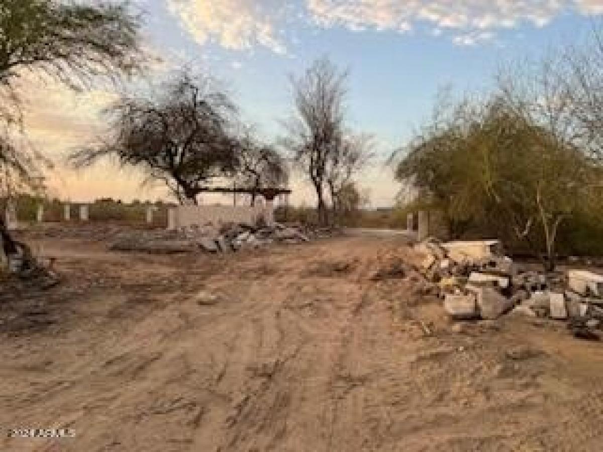 Picture of Residential Land For Sale in Phoenix, Arizona, United States