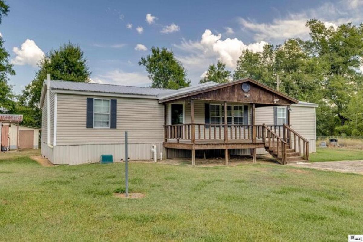 Picture of Home For Sale in Sicily Island, Louisiana, United States