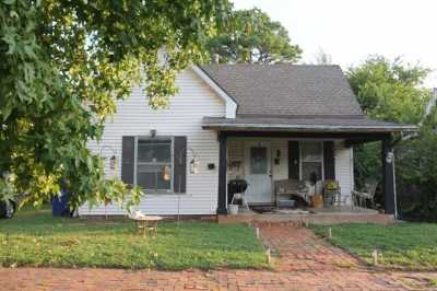 Home For Sale in Guthrie, Oklahoma