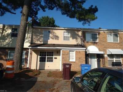 Home For Rent in Chesapeake, Virginia