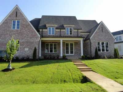 Home For Sale in Collierville, Tennessee