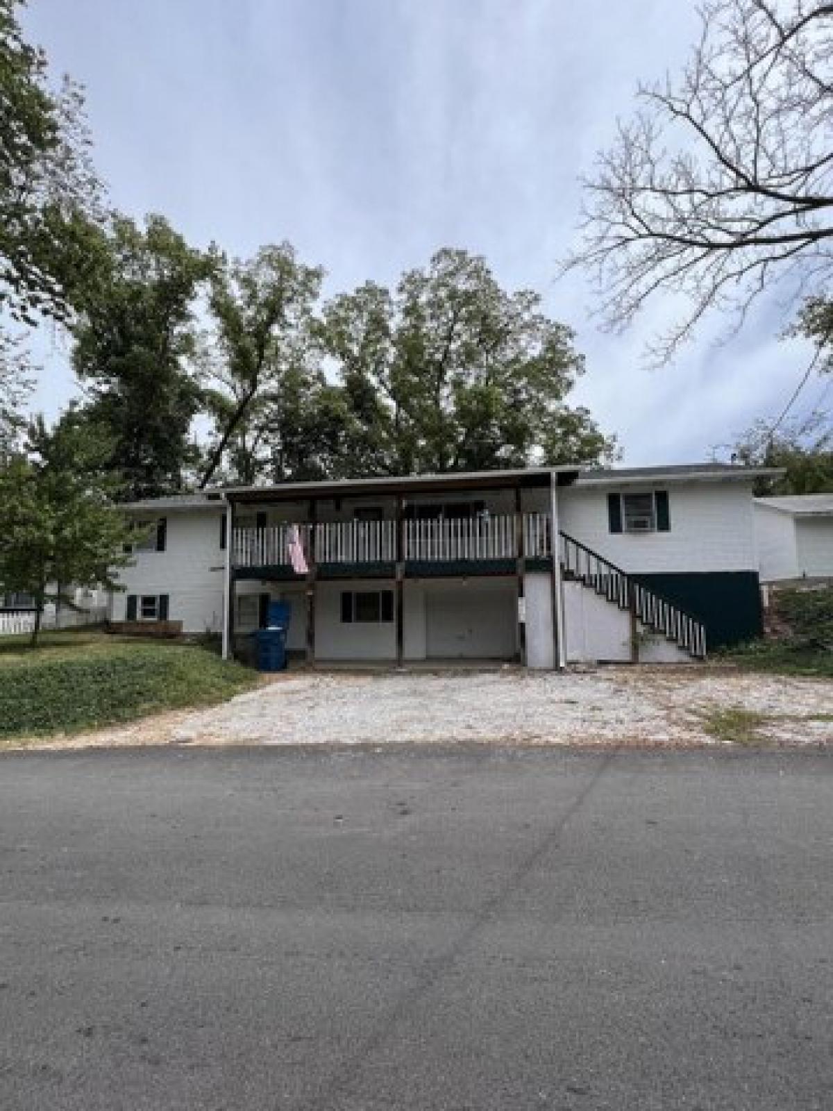 Picture of Home For Sale in Ozark, Missouri, United States