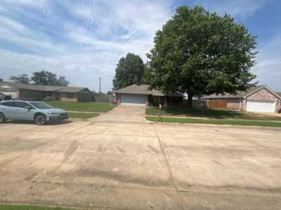 Home For Sale in Broken Arrow, Oklahoma