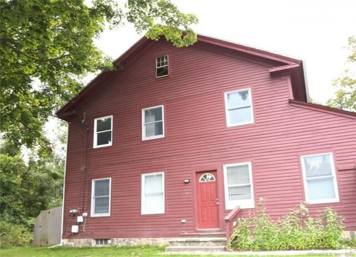 Picture of Home For Rent in Newtown, Connecticut, United States