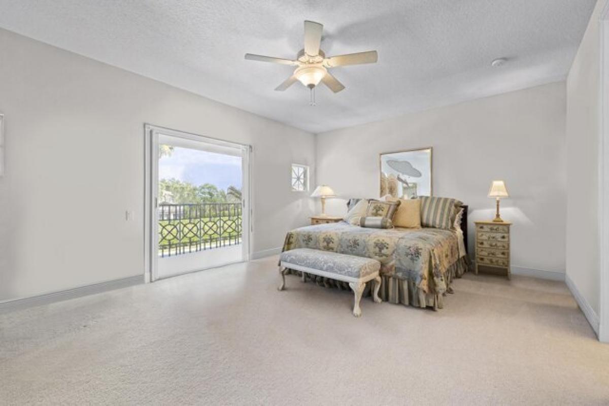 Picture of Home For Sale in North Palm Beach, Florida, United States