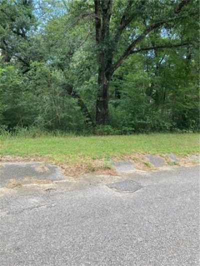 Residential Land For Sale in Eight Mile, Alabama