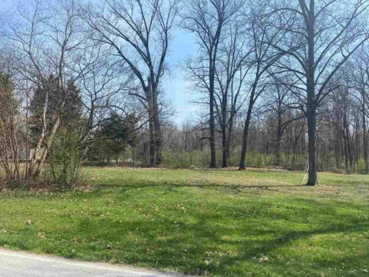 Picture of Residential Land For Sale in Terre Haute, Indiana, United States