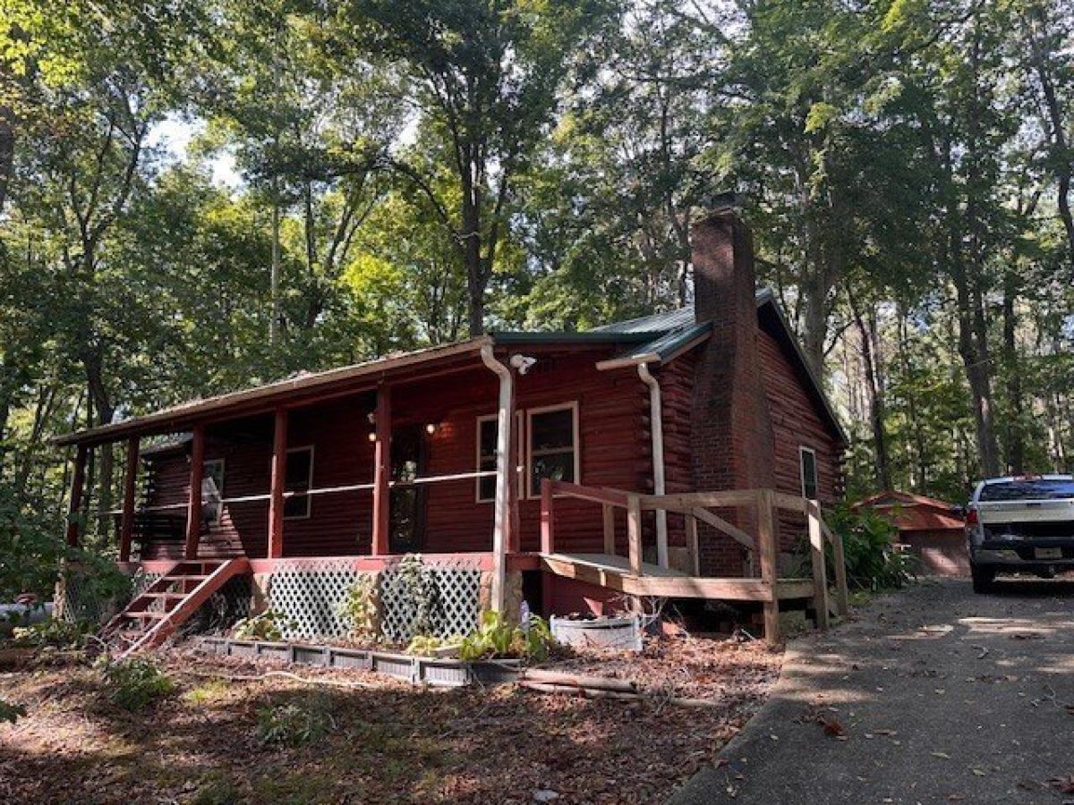 Picture of Home For Sale in Dover, Tennessee, United States