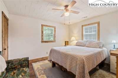 Home For Sale in West Jefferson, North Carolina