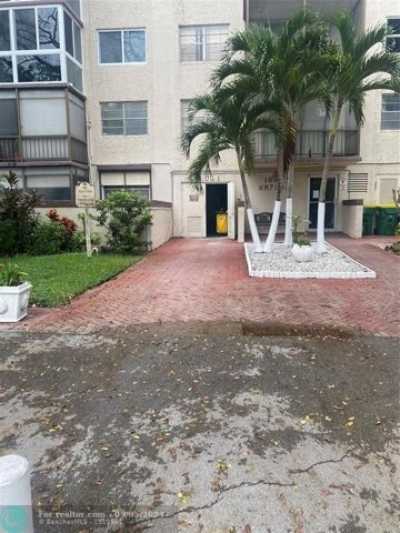 Home For Sale in Plantation, Florida