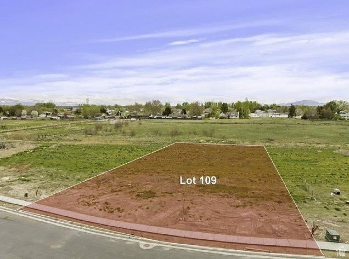 Picture of Residential Land For Sale in Hooper, Utah, United States