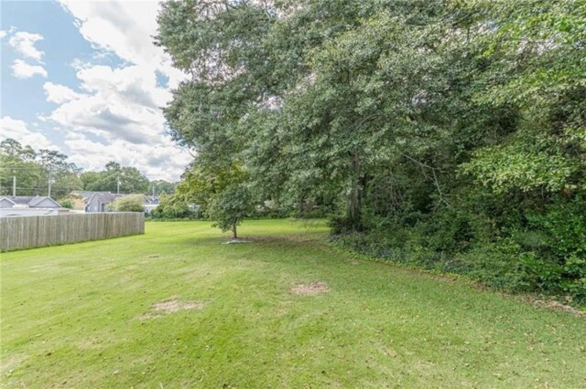 Picture of Residential Land For Sale in Lithonia, Georgia, United States