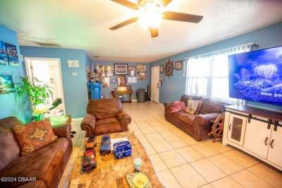 Home For Sale in Edgewater, Florida