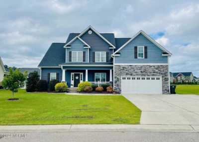 Home For Sale in Winterville, North Carolina