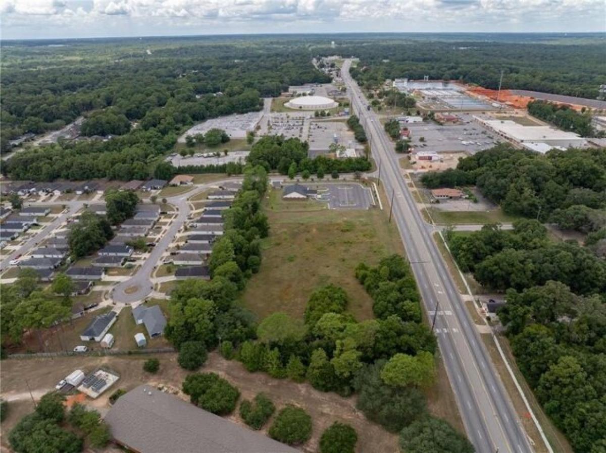 Picture of Residential Land For Sale in Mobile, Alabama, United States