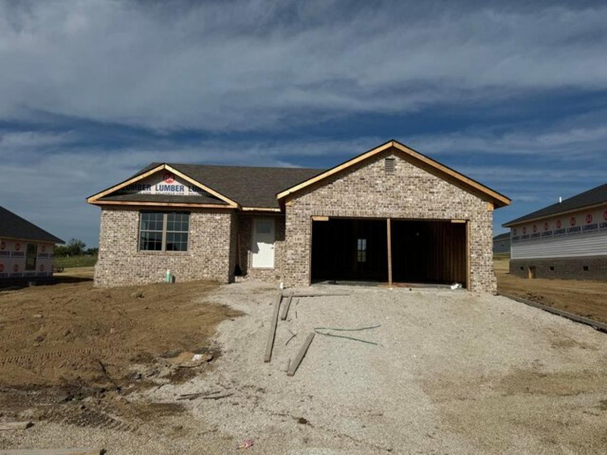 Picture of Home For Sale in Berea, Kentucky, United States