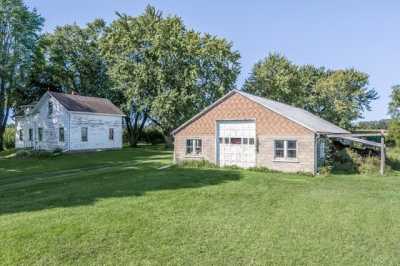 Home For Sale in Shiocton, Wisconsin