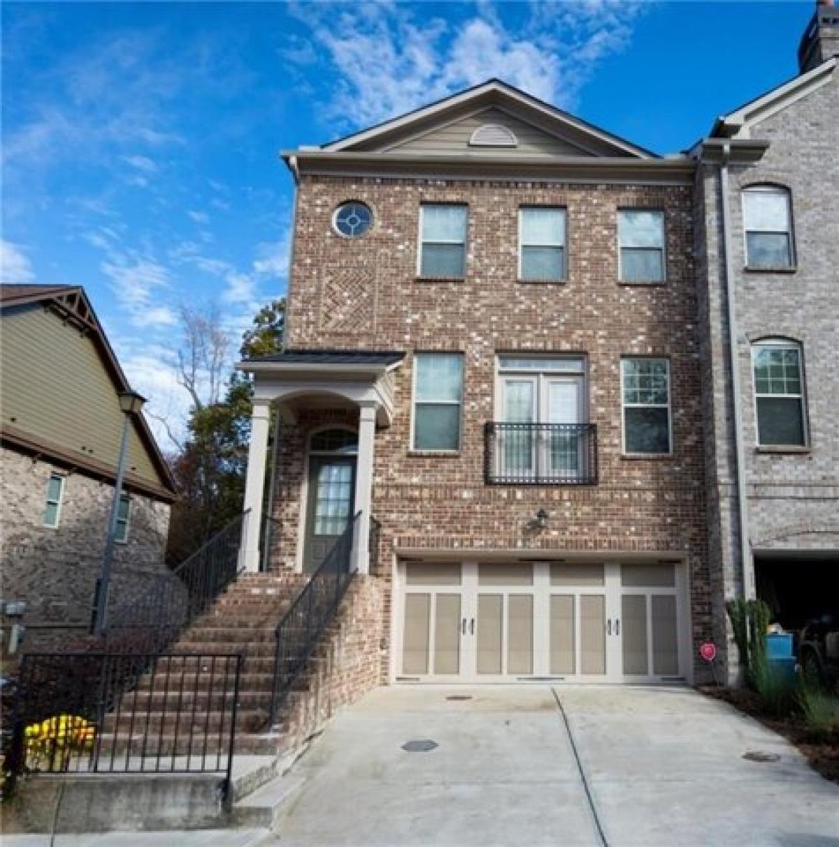 Picture of Home For Sale in Alpharetta, Georgia, United States