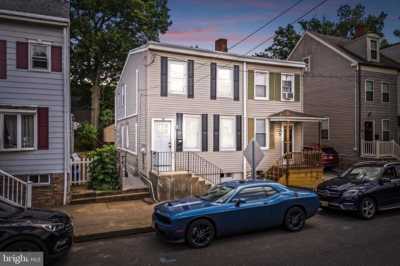 Home For Sale in Bordentown, New Jersey