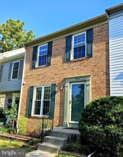 Home For Rent in Olney, Maryland