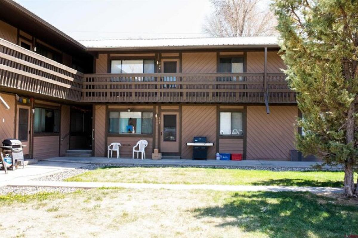 Picture of Home For Sale in Gunnison, Colorado, United States