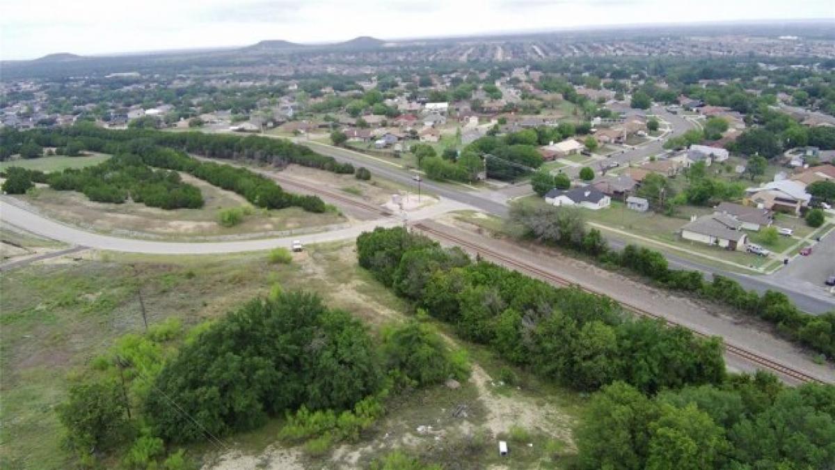 Picture of Residential Land For Sale in Copperas Cove, Texas, United States