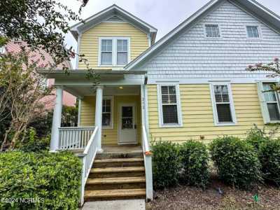 Home For Sale in Carolina Beach, North Carolina