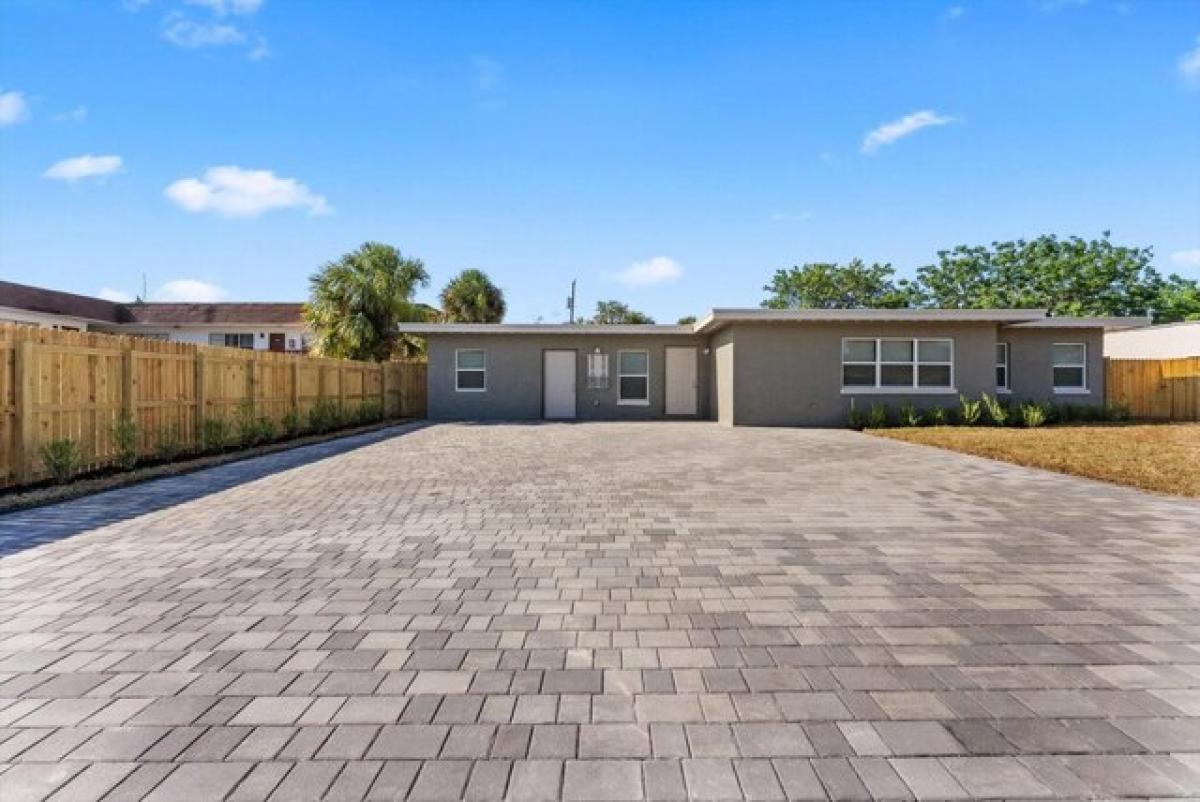 Picture of Home For Rent in Lake Park, Florida, United States