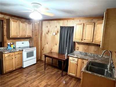 Home For Sale in Edinburg, Pennsylvania