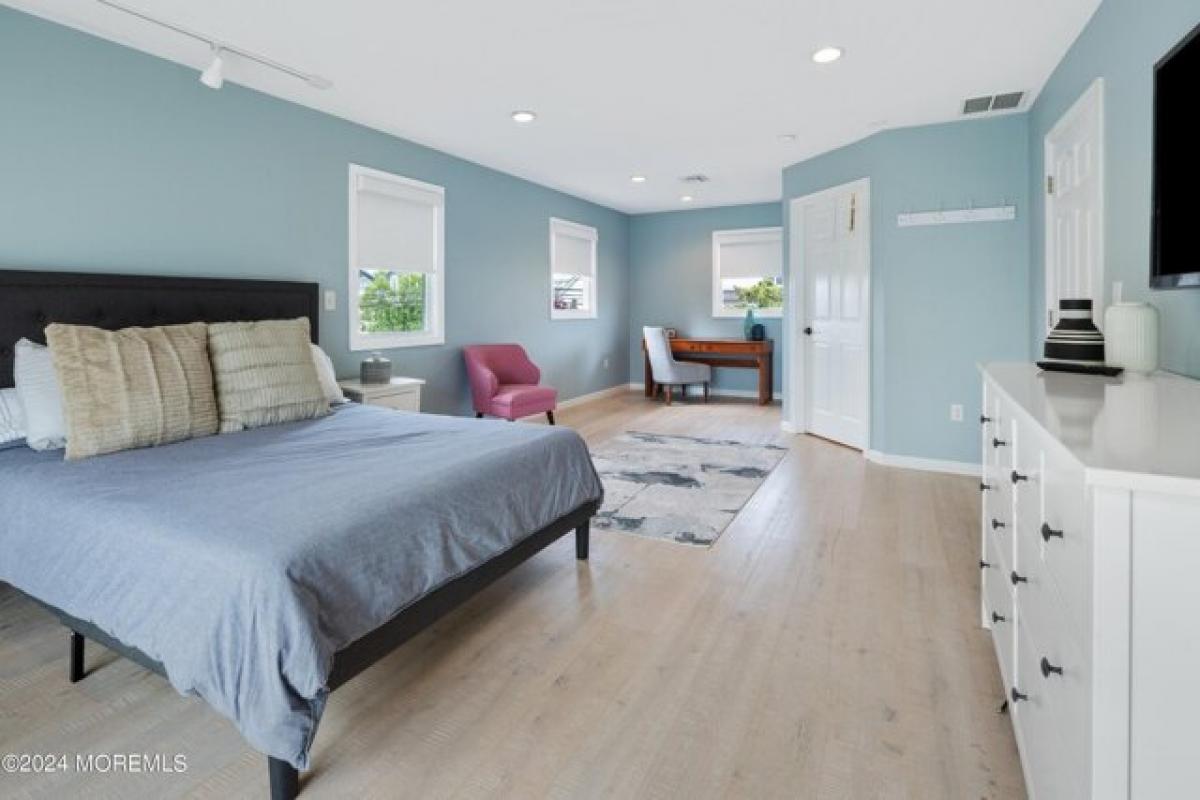 Picture of Home For Rent in Monmouth Beach, New Jersey, United States