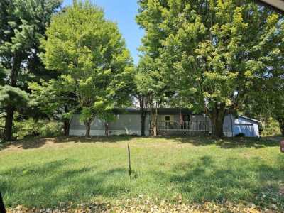 Home For Sale in Bronston, Kentucky