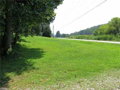 Home For Sale in North Wilkesboro, North Carolina