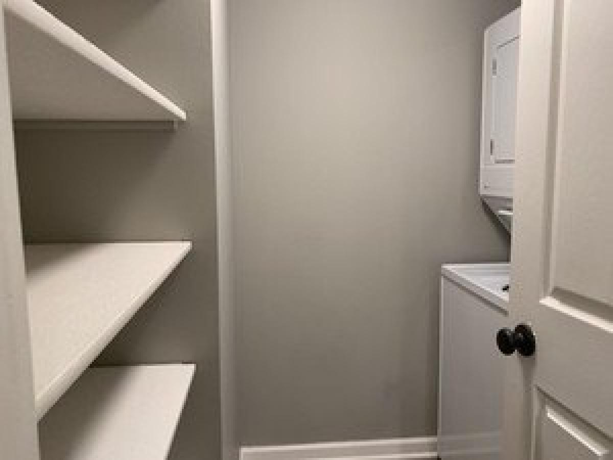 Picture of Apartment For Rent in Glenview, Illinois, United States