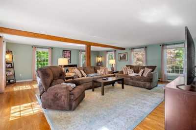 Home For Sale in Londonderry, New Hampshire