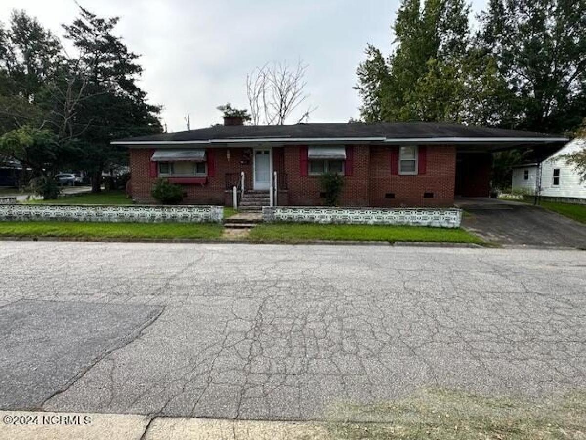 Picture of Home For Sale in Williamston, North Carolina, United States