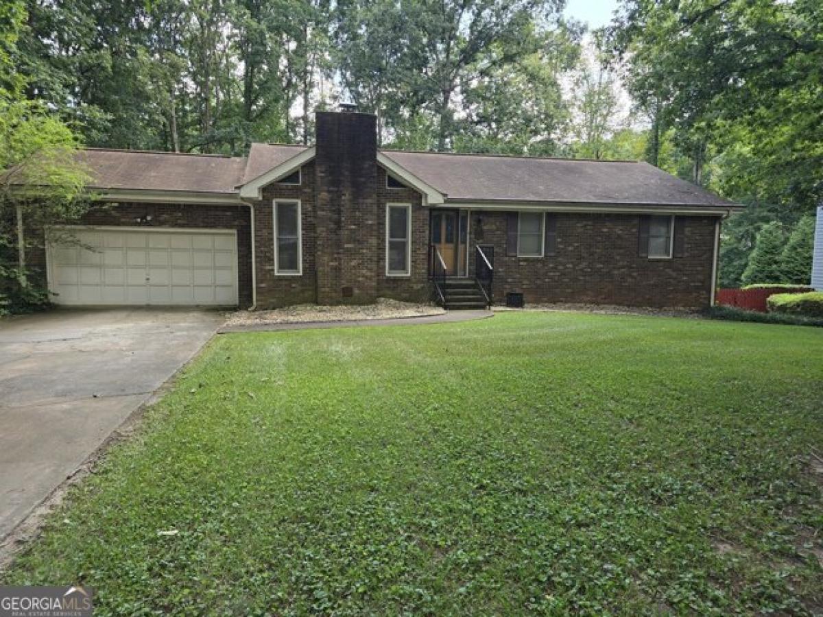 Picture of Home For Sale in Jonesboro, Georgia, United States