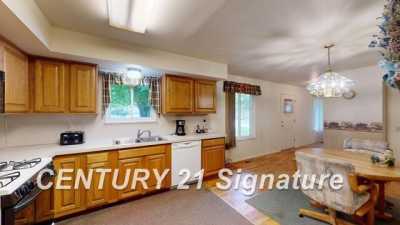 Home For Sale in Flushing, Michigan