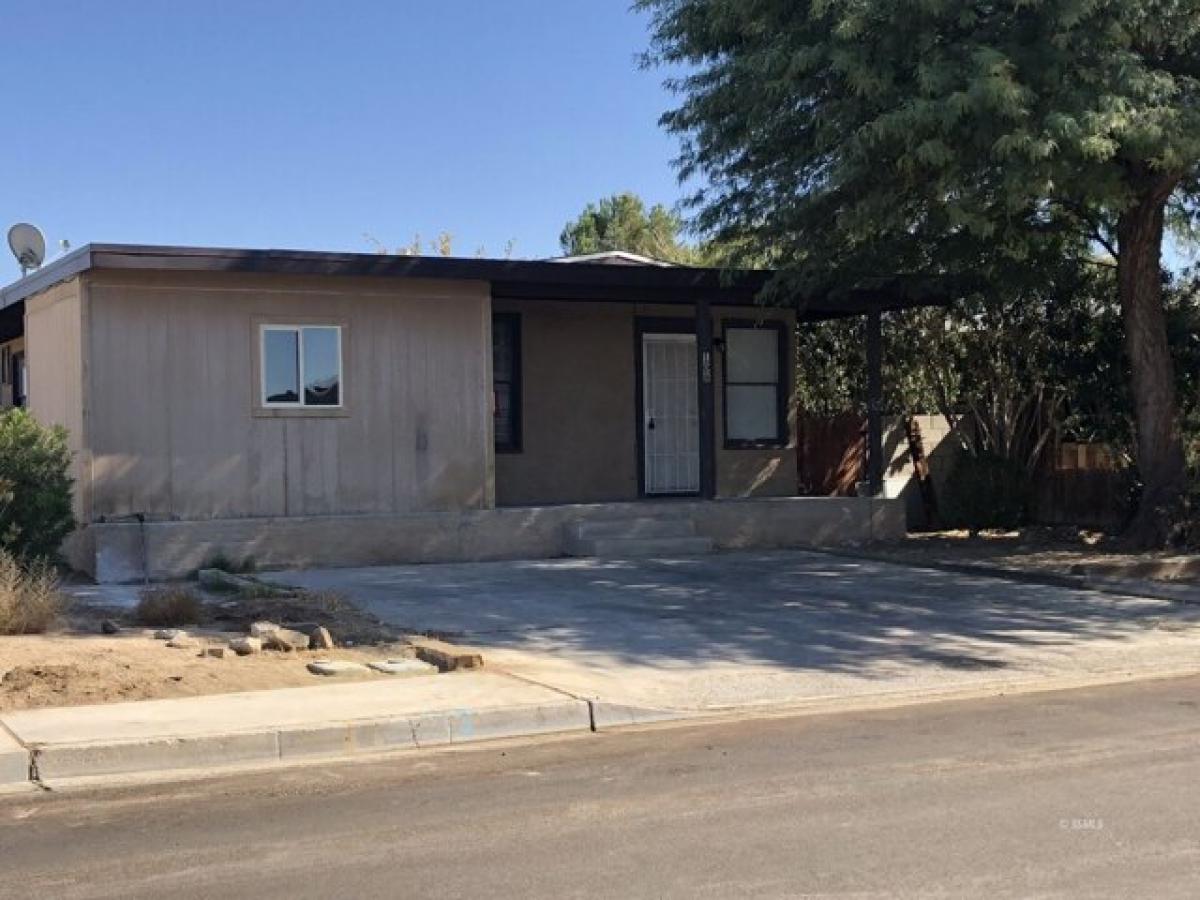 Picture of Home For Rent in Ridgecrest, California, United States