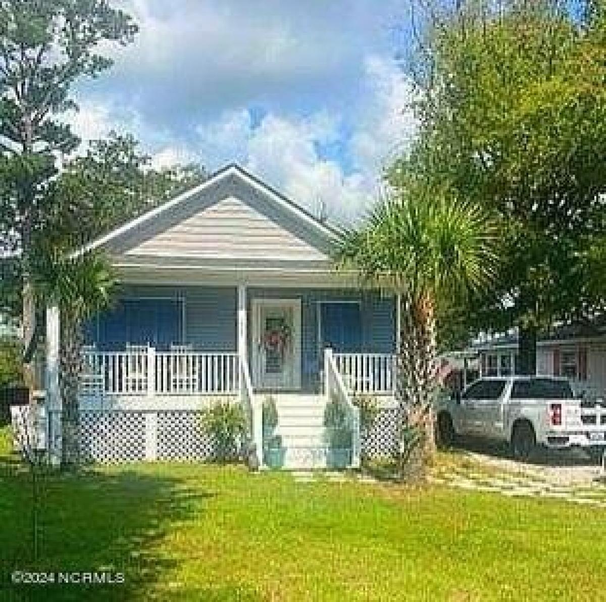 Picture of Home For Sale in Surf City, North Carolina, United States