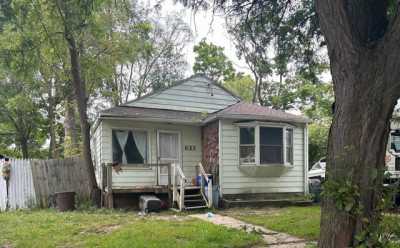 Home For Sale in Flint, Michigan