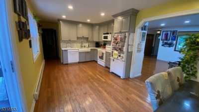 Home For Sale in Vernon, New Jersey