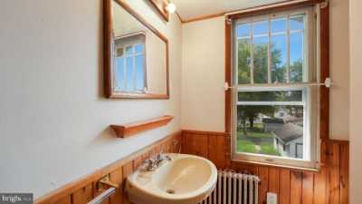 Home For Sale in Lansdale, Pennsylvania