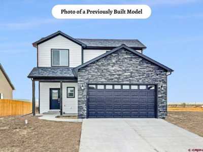 Home For Sale in Montrose, Colorado