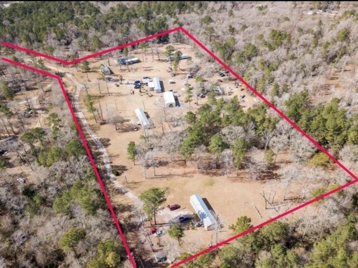 Picture of Residential Land For Sale in Conroe, Texas, United States